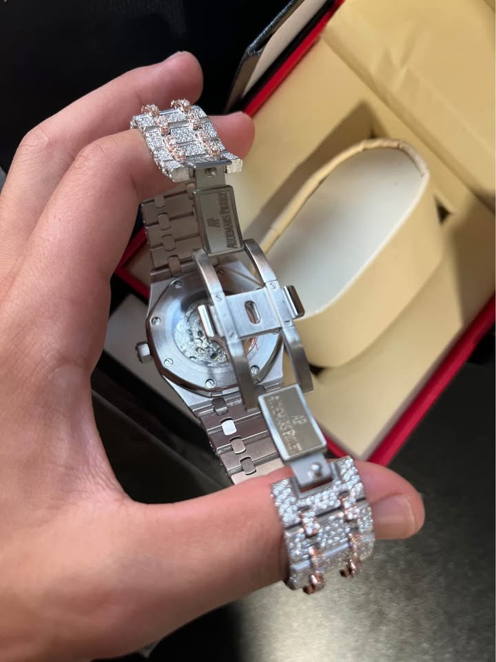 Ap Skeleton Two Tone Lab Diamond Moissanite Bustdown